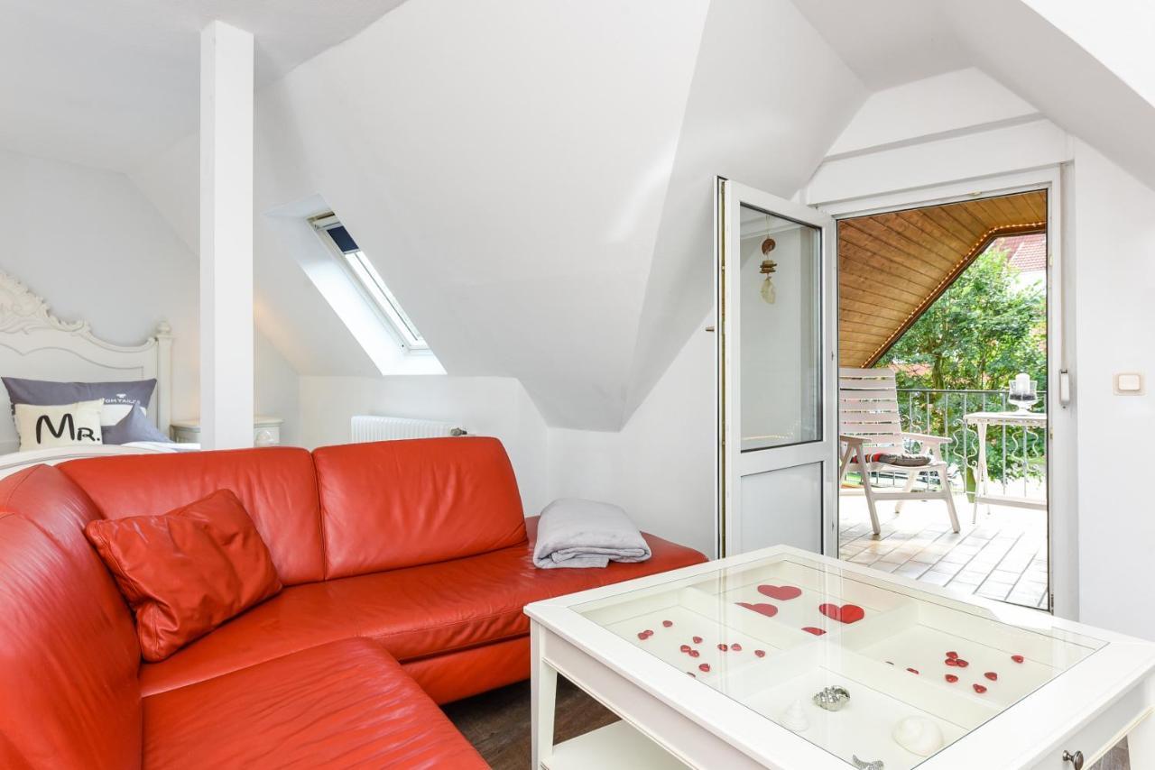 Ferienwohnungen Im Haus Ankerplatz Esens Ngoại thất bức ảnh